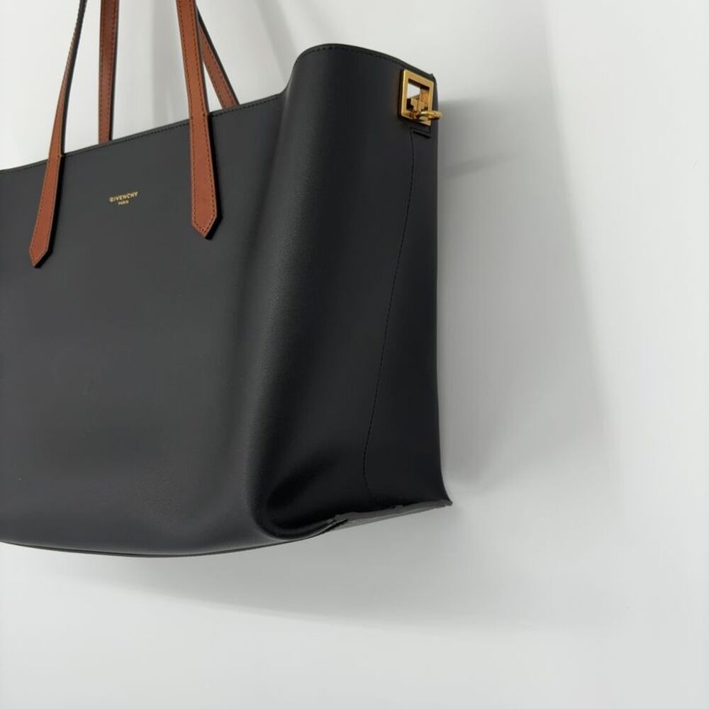 Givenchy Tote in Multicolor - Picture 3 of 7